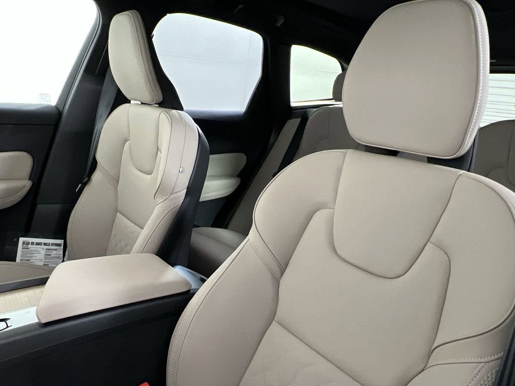 New 2026 Volvo XC60 B5 Plus w/ Protection Package image 11