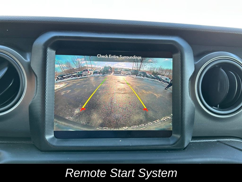 Used 2023 Jeep Wrangler Unlimited w/ Sun & Screen Package image 22