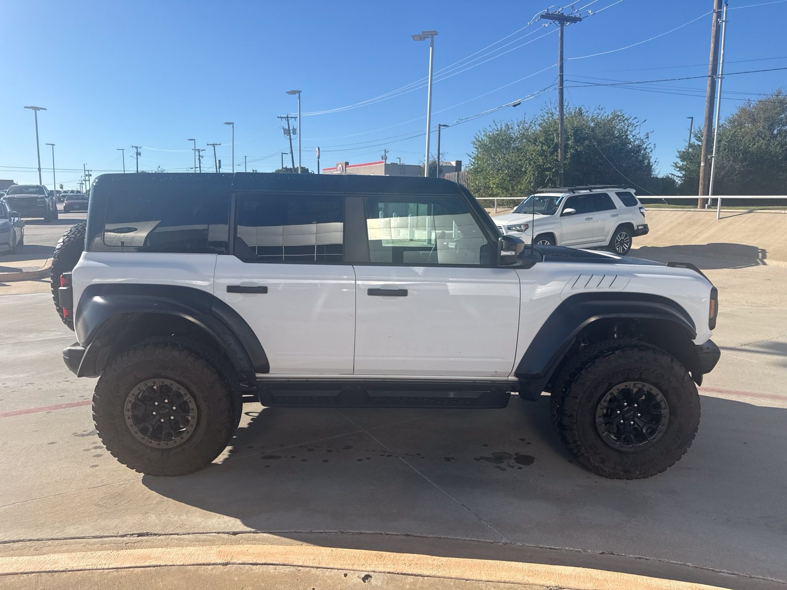 Used 2024 Ford Bronco Raptor AWD/4WD image 4