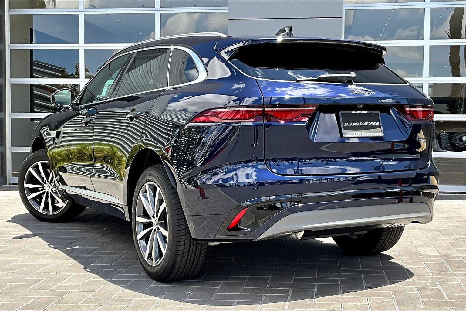 New 2026 Jaguar F-PACE R-Dynamic S AWD/4WD image 3