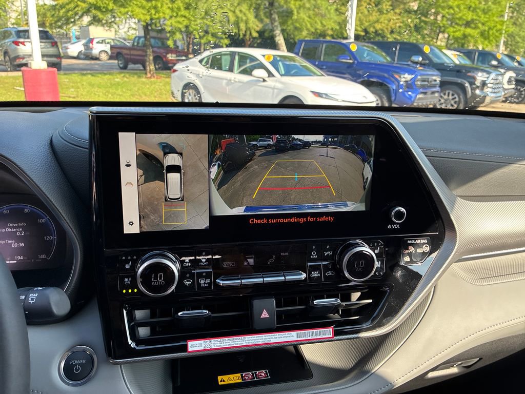 New 2026 Toyota Highlander Platinum AWD/4WD image 20