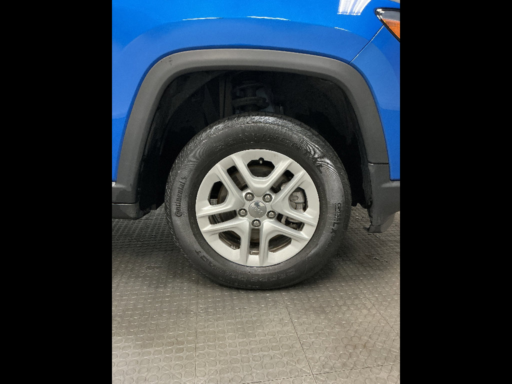 Used 2021 Jeep Compass Sport w/ Cold Weather Group image 32