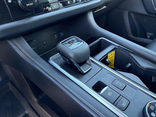 Certified 2023 Nissan Pathfinder SL AWD/4WD image 25