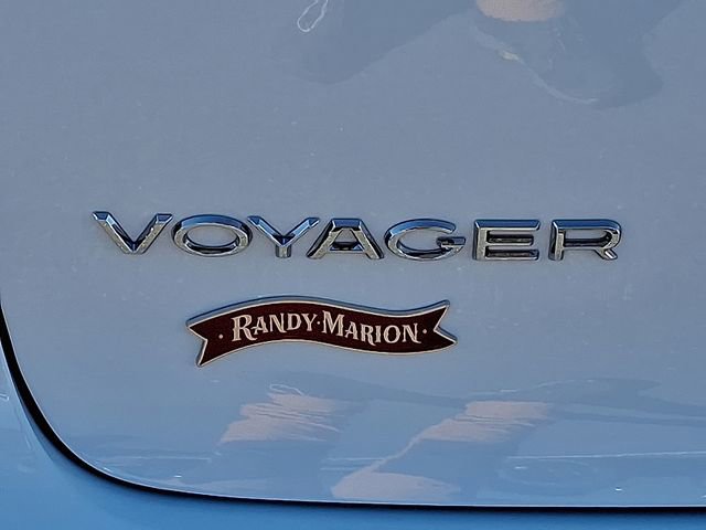 New 2026 Chrysler Voyager LX FWD image 5