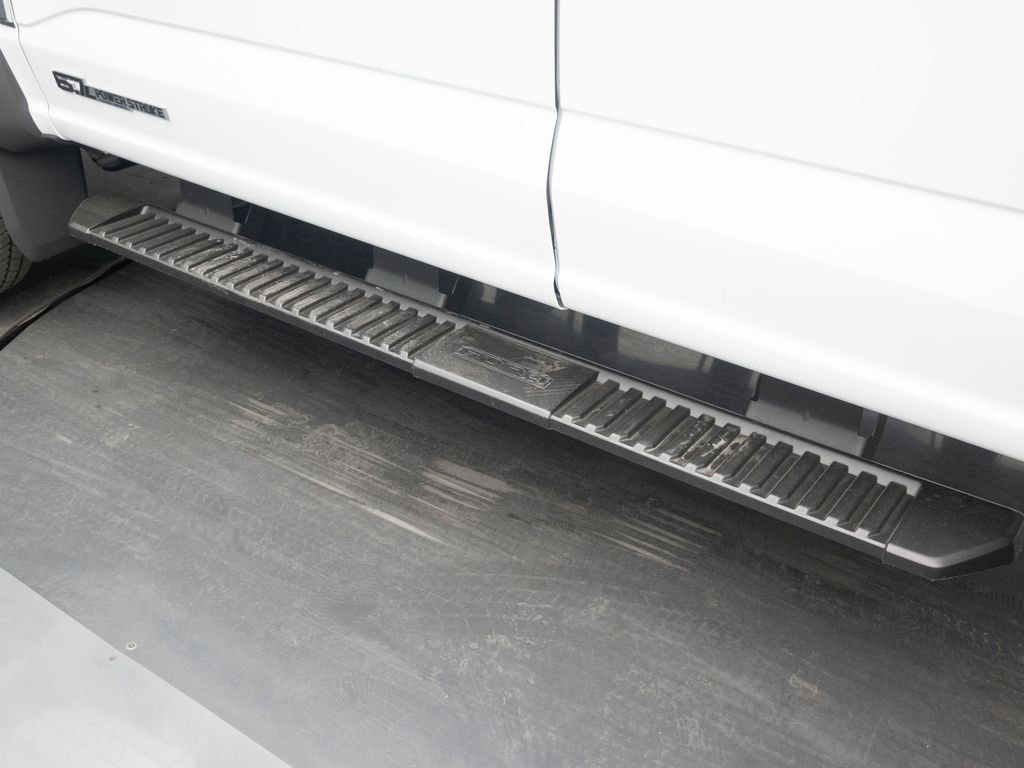 New 2026 Ford F550 2WD SuperCab Super Duty image 24