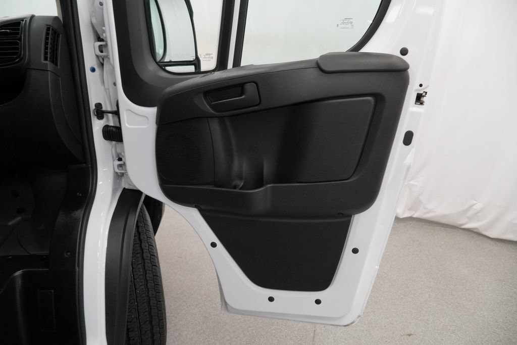 Used 2025 RAM ProMaster 2500 w/ Convenience Group FWD image 45