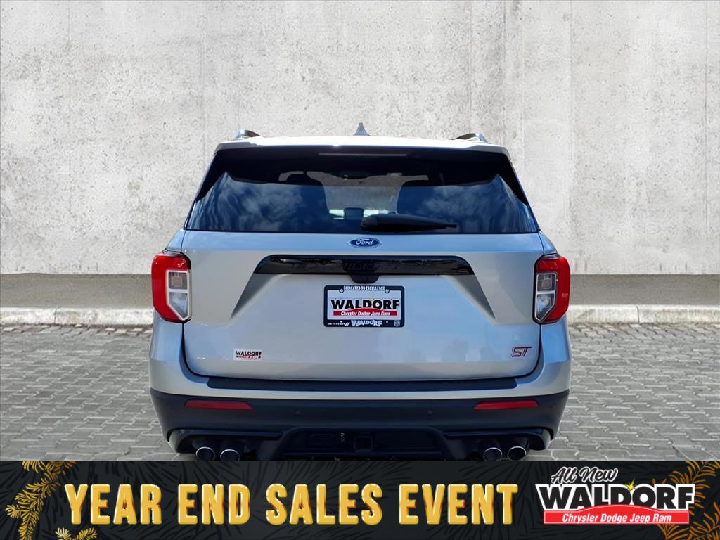 Used 2020 Ford Explorer ST w/ ST Street Pack image 4