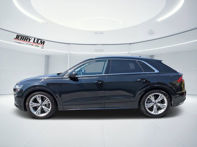Used 2023 Audi Q8 Prestige AWD/4WD image 6