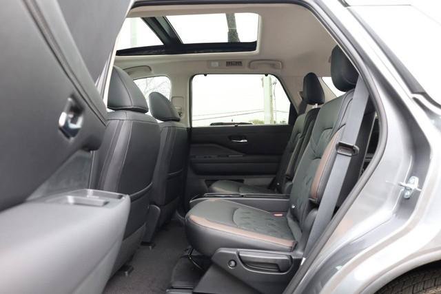 New 2026 Nissan Pathfinder Platinum AWD/4WD image 27