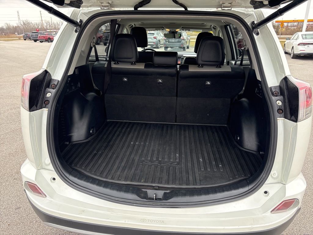 Used 2018 Toyota RAV4 Limited w/ All Weather Liner Package image 8