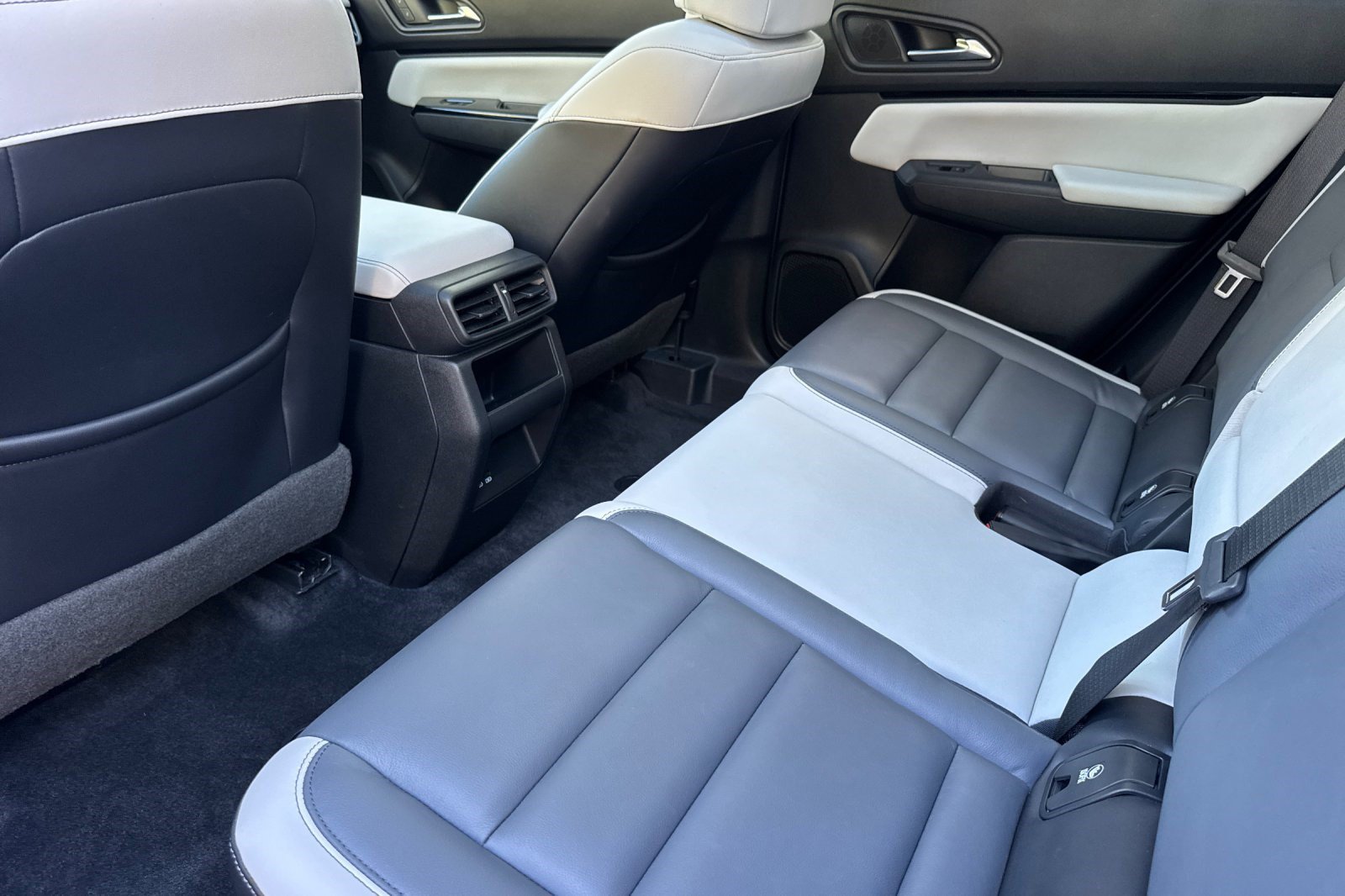 Used 2024 Honda Prologue Touring image 27