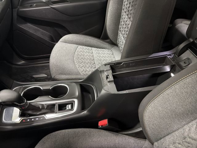 Certified 2024 Chevrolet Equinox LT w/ LPO, Floor Liner Package image 23