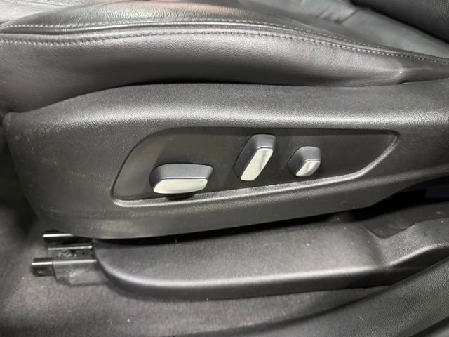 Used 2019 Cadillac XT5 Luxury w/ LPO, Black Ice Package AWD/4WD image 23