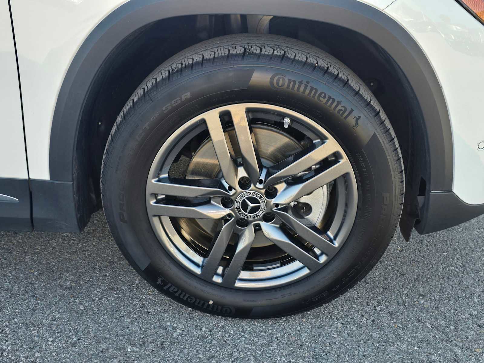 Used 2025 Mercedes-Benz GLA 250 4MATIC image 9