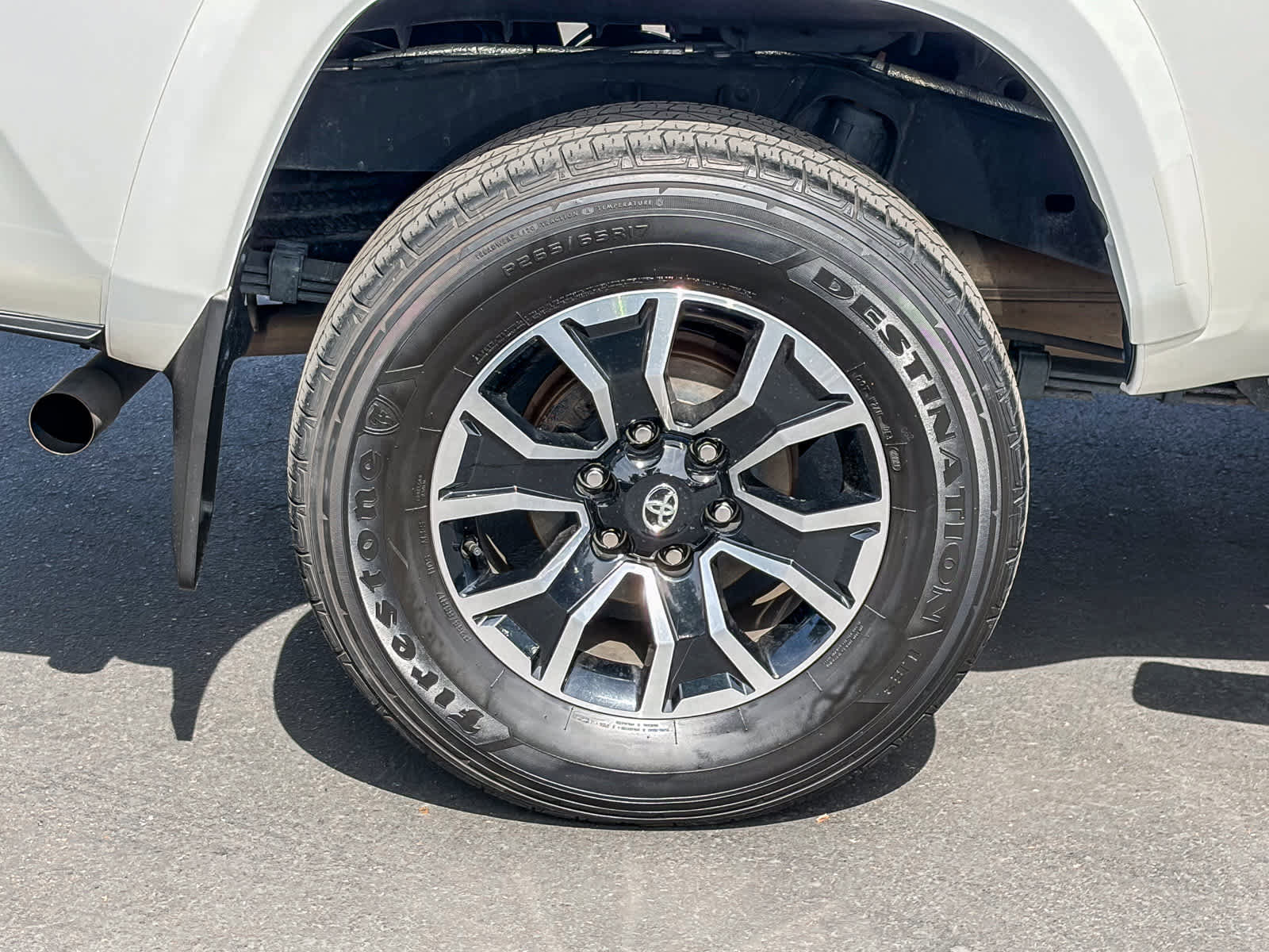 Used 2021 Toyota Tacoma TRD Sport w/ Technology Package image 10