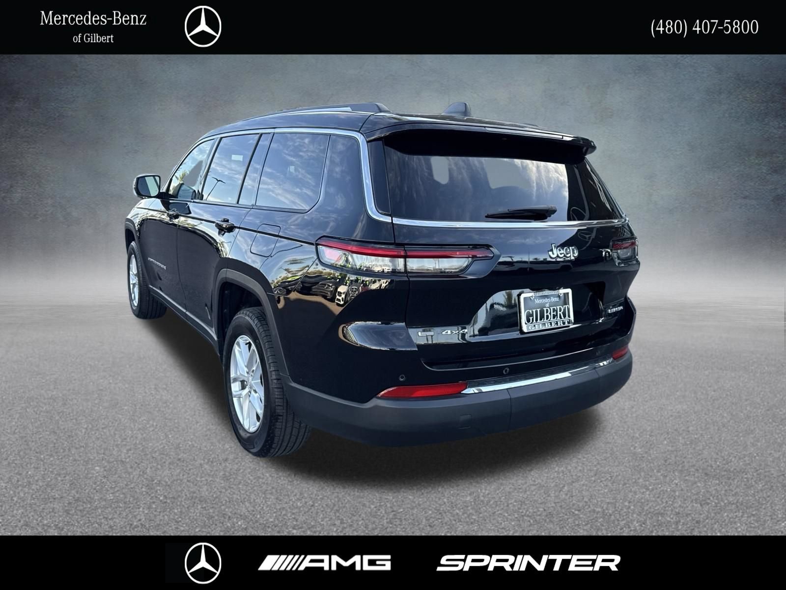 Used 2023 Jeep Grand Cherokee L Laredo AWD/4WD image 3