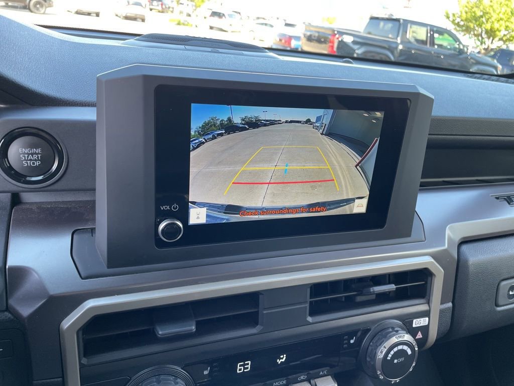 Used 2024 Toyota Tacoma SR5 AWD/4WD image 24