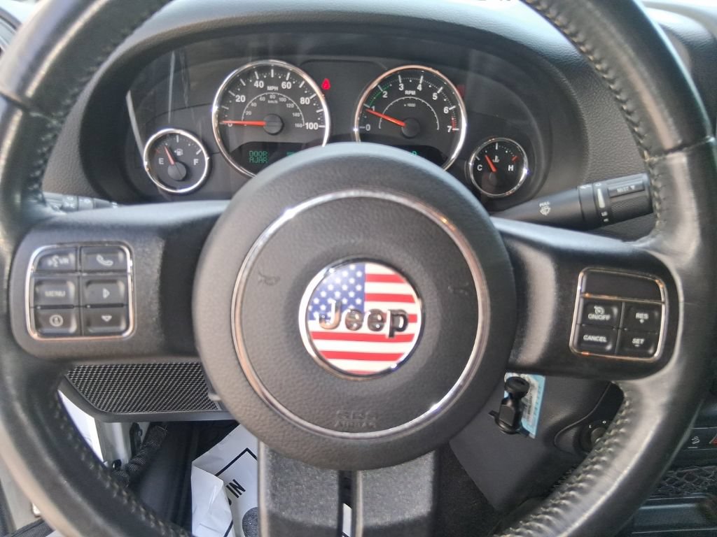 Used 2016 Jeep Wrangler Sport w/ Quick Order Package 24S AWD/4WD image 10