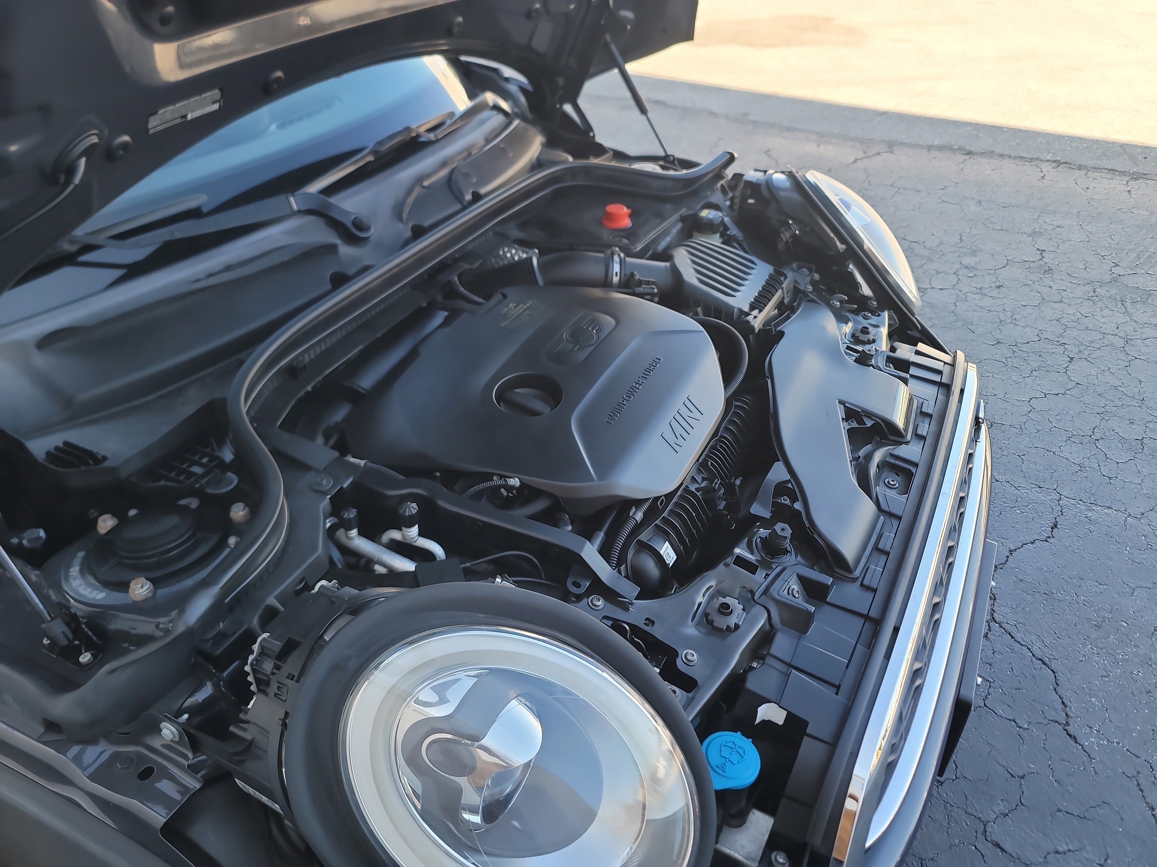 Used 2015 MINI Cooper S image 26