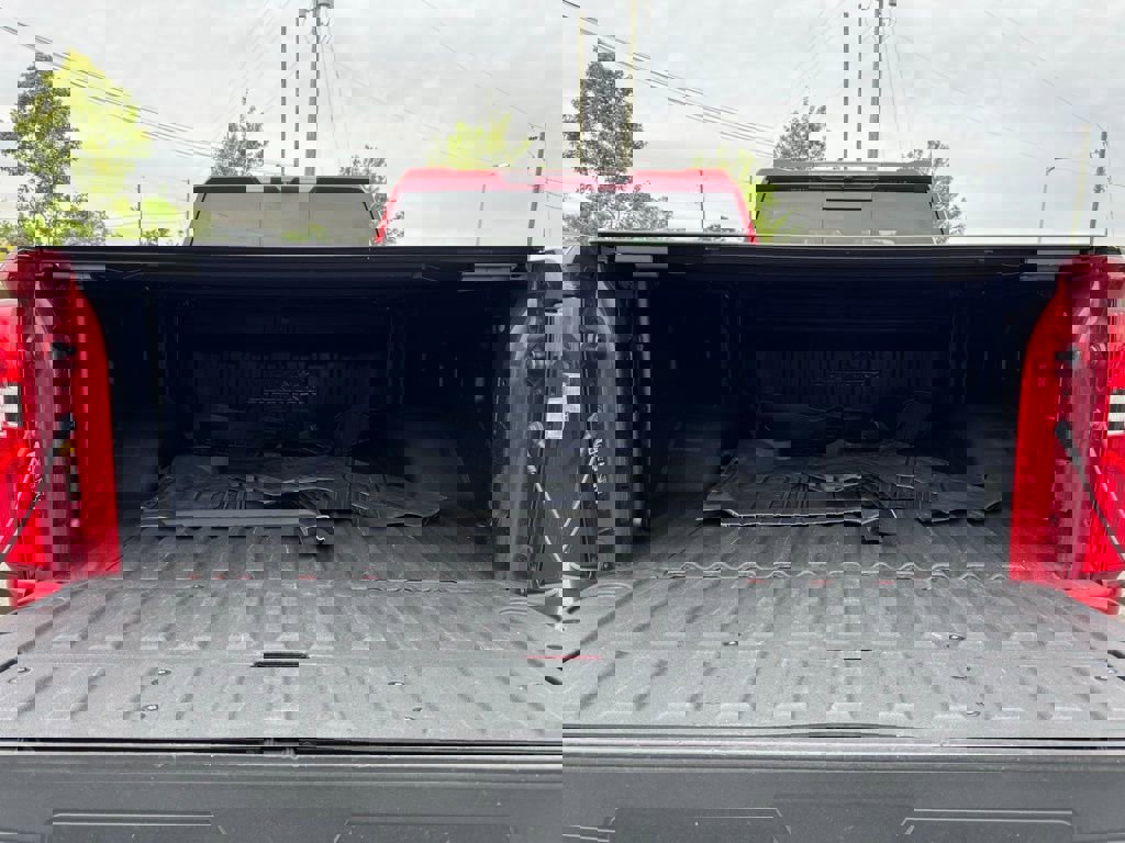 Used 2022 Chevrolet Silverado 2500 High Country w/ Safety Package II image 7