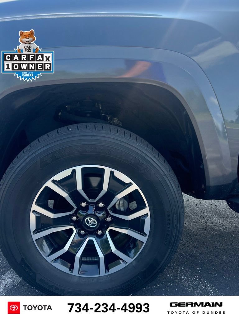Used 2021 Toyota Tacoma TRD Sport w/ Technology Package AWD/4WD image 12