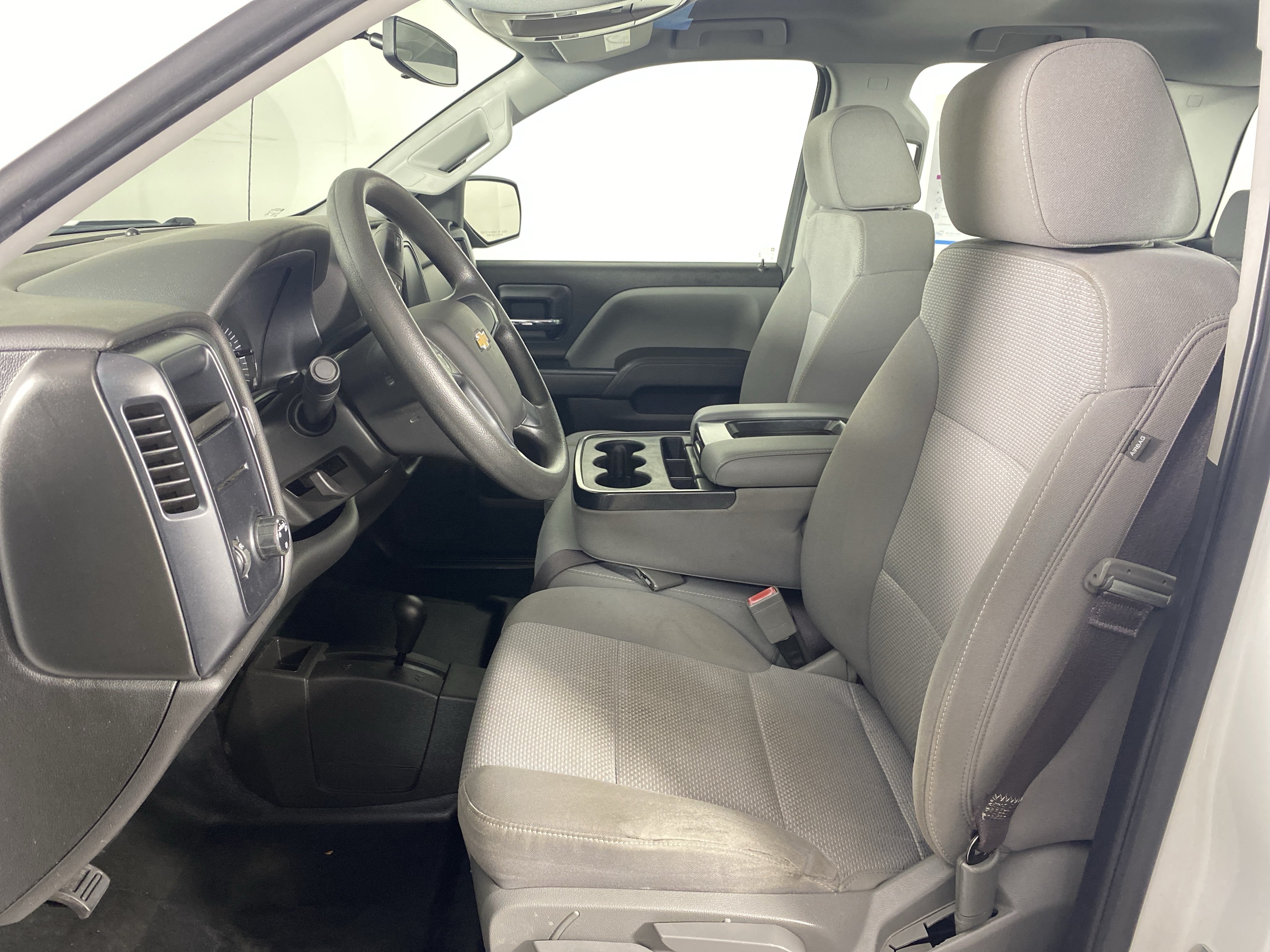 Used 2017 Chevrolet Silverado 1500 W/T w/ Trailering Package AWD/4WD image 12