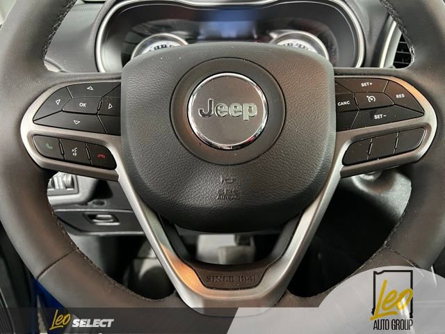 Used 2022 Jeep Cherokee Latitude Lux w/ Sun & Sound Group AWD/4WD image 14