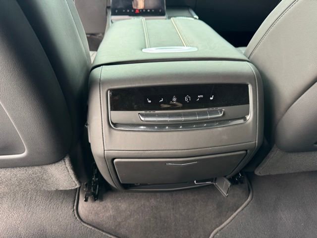 Used 2025 Cadillac Escalade V w/ LPO, ONYX Package AWD/4WD image 18