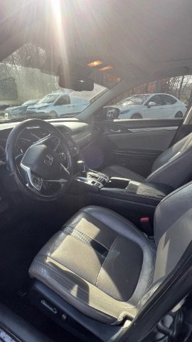 Used 2017 Honda Civic Touring image 21