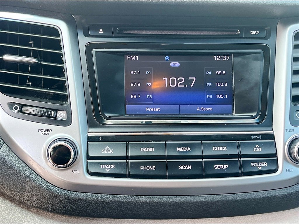 Used 2017 Hyundai Tucson Sport image 14