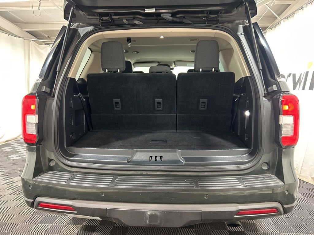 Used 2022 Ford Expedition XLT AWD/4WD image 17