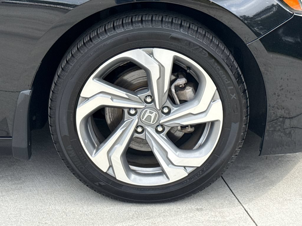 Certified 2019 Honda Accord EX-L image 11