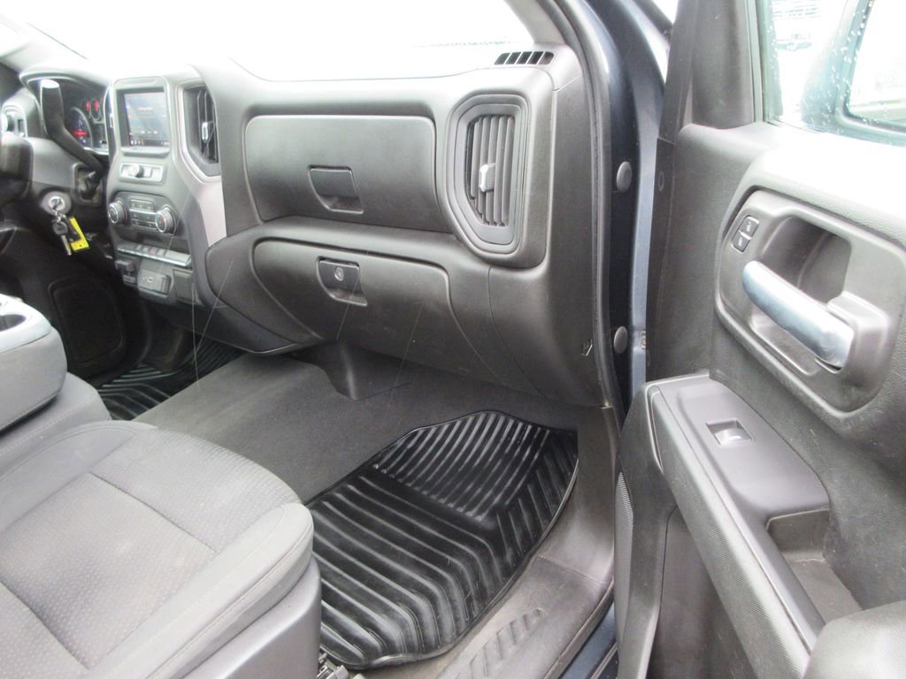 Certified 2021 Chevrolet Silverado 1500 Custom Trail Boss AWD/4WD image 19