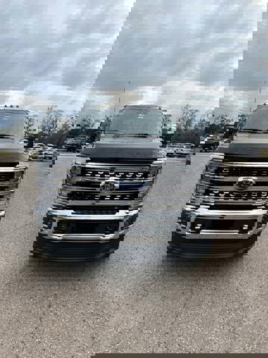 New 2024 Ford F250 Lariat w/ Lariat Ultimate Package image 4