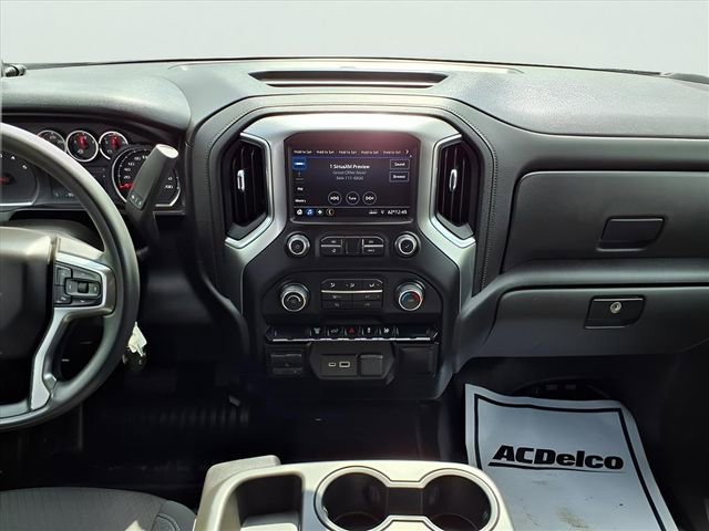 Used 2021 Chevrolet Silverado 3500 LT image 13