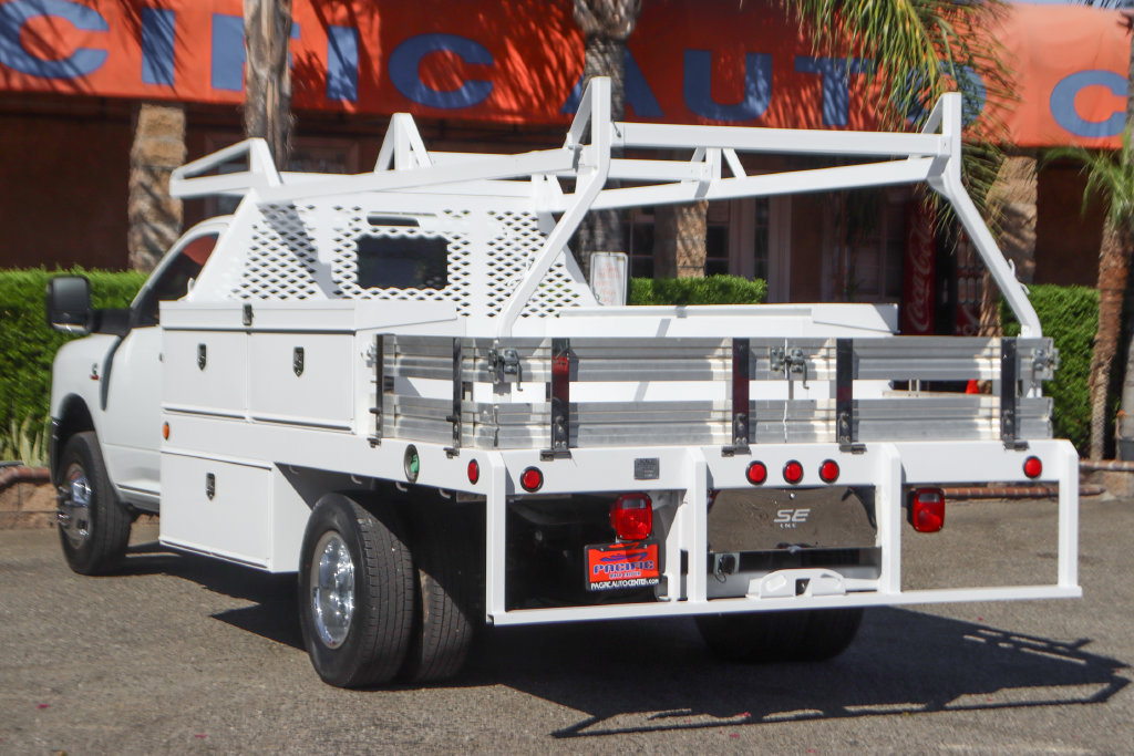 Used 2024 RAM 3500 Tradesman RWD image 6
