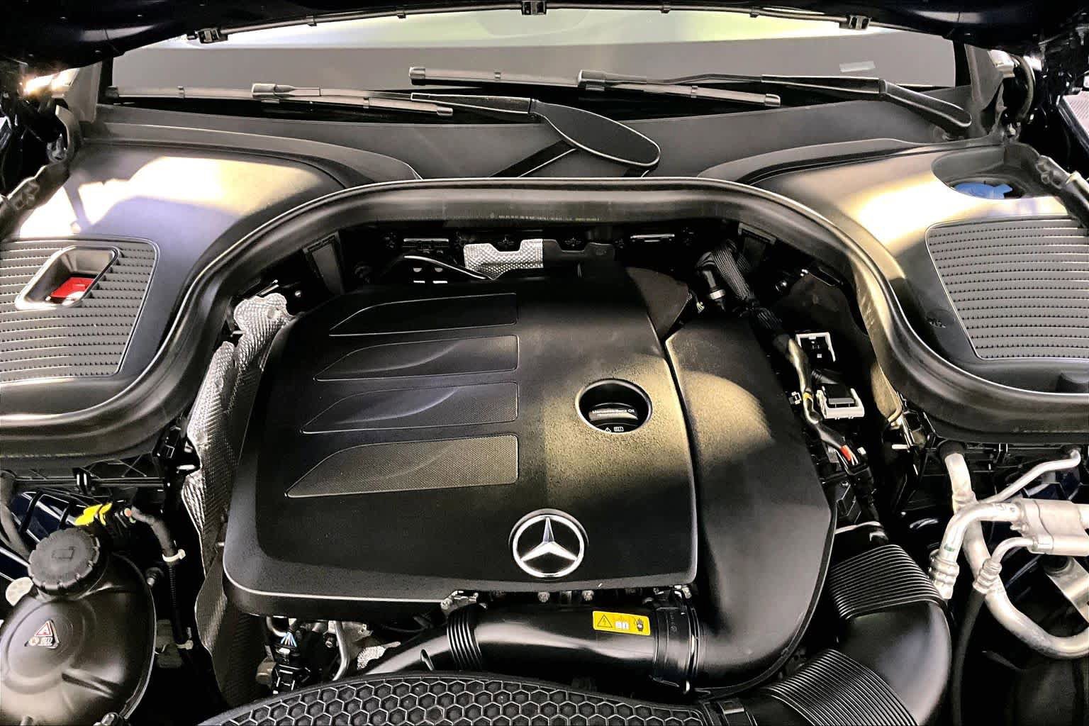 Certified 2021 Mercedes-Benz GLC 300 4MATIC image 30