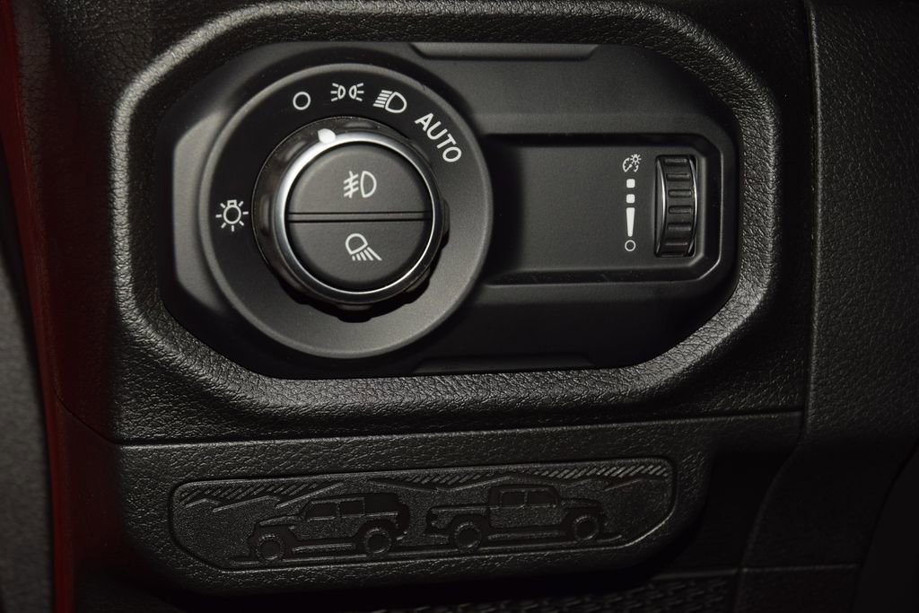 Used 2025 Jeep Gladiator Willys image 38