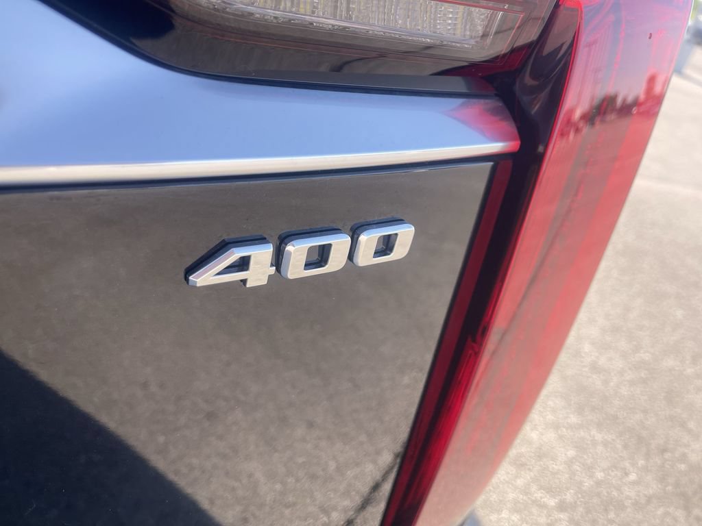 Certified 2024 Cadillac XT6 Premium Luxury w/ LPO, Floor Liner Package AWD/4WD image 14