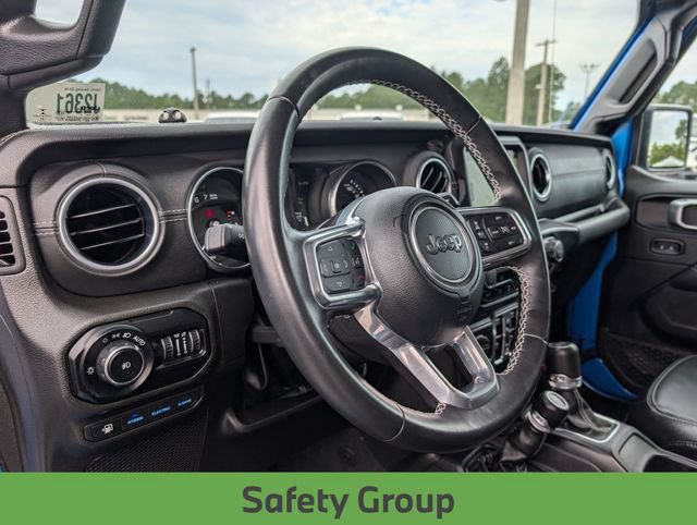 Used 2022 Jeep Wrangler Unlimited Sahara w/ Safety Group AWD/4WD image 32