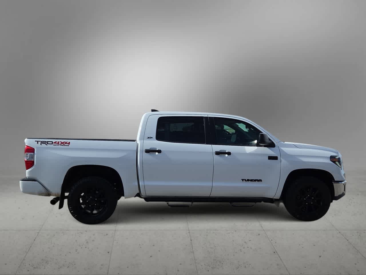 Used 2021 Toyota Tundra SR5 w/ TRD Off-Road Package AWD/4WD image 9
