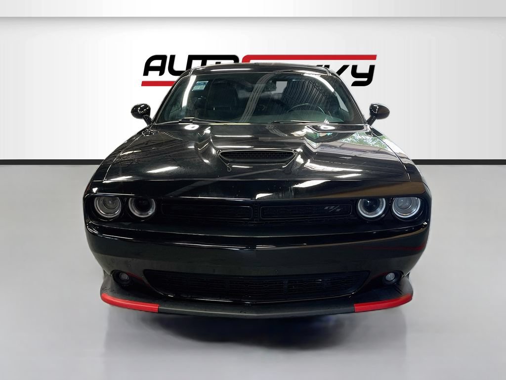 Used 2020 Dodge Challenger R/T w/ Blacktop Package RWD image 2
