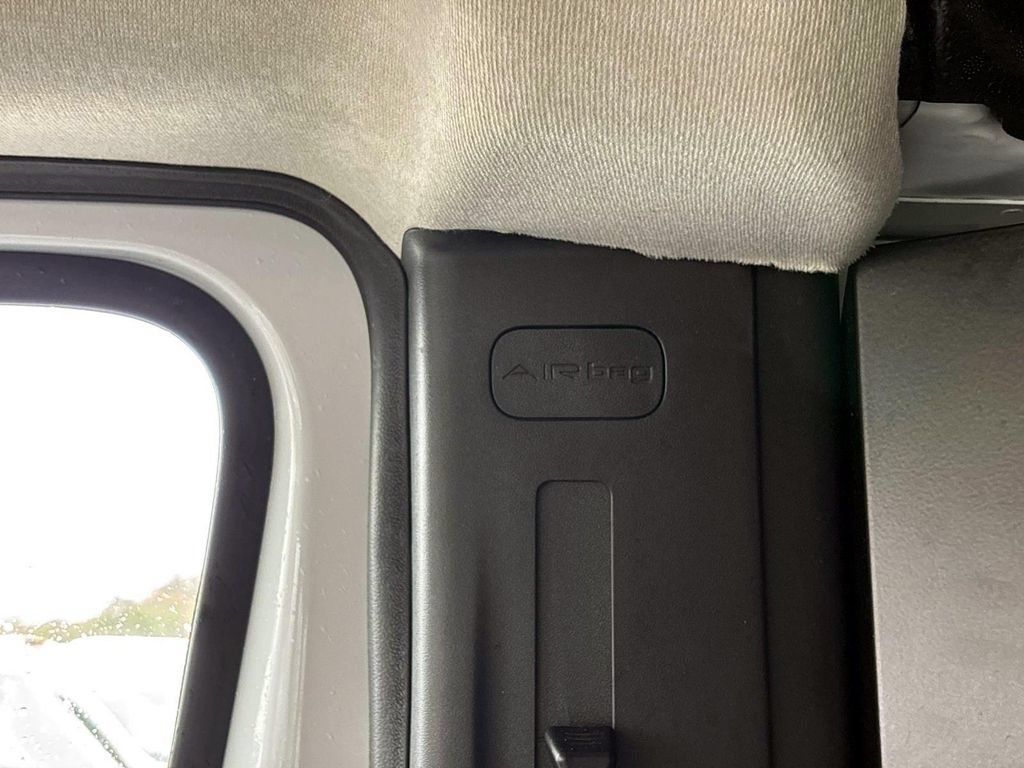 Used 2025 RAM ProMaster 2500 w/ U-Haul Equipment Group FWD image 24