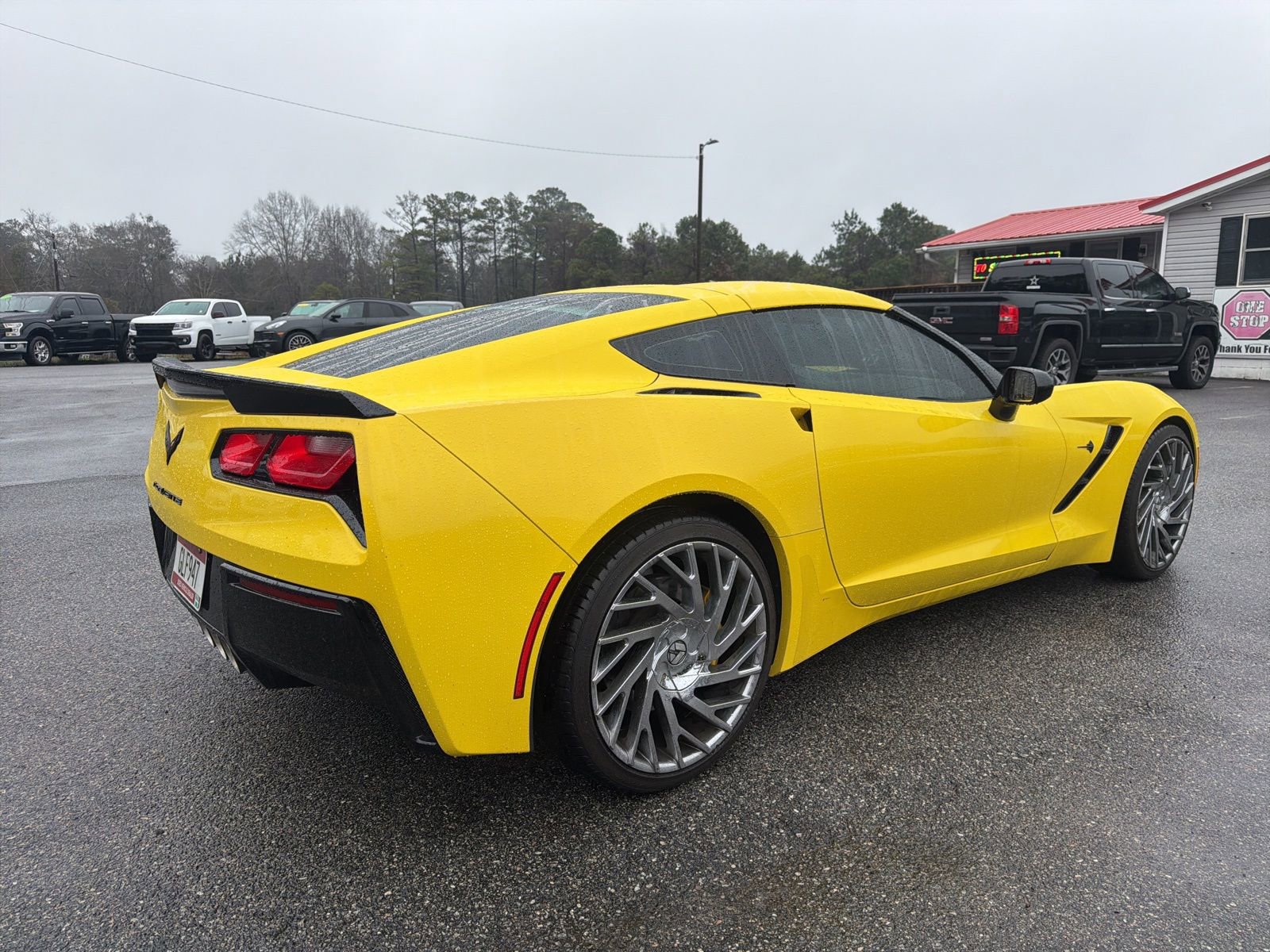 Used 2016 Chevrolet Corvette Stingray Coupe w/ Carbon Flash Badge Package image 4