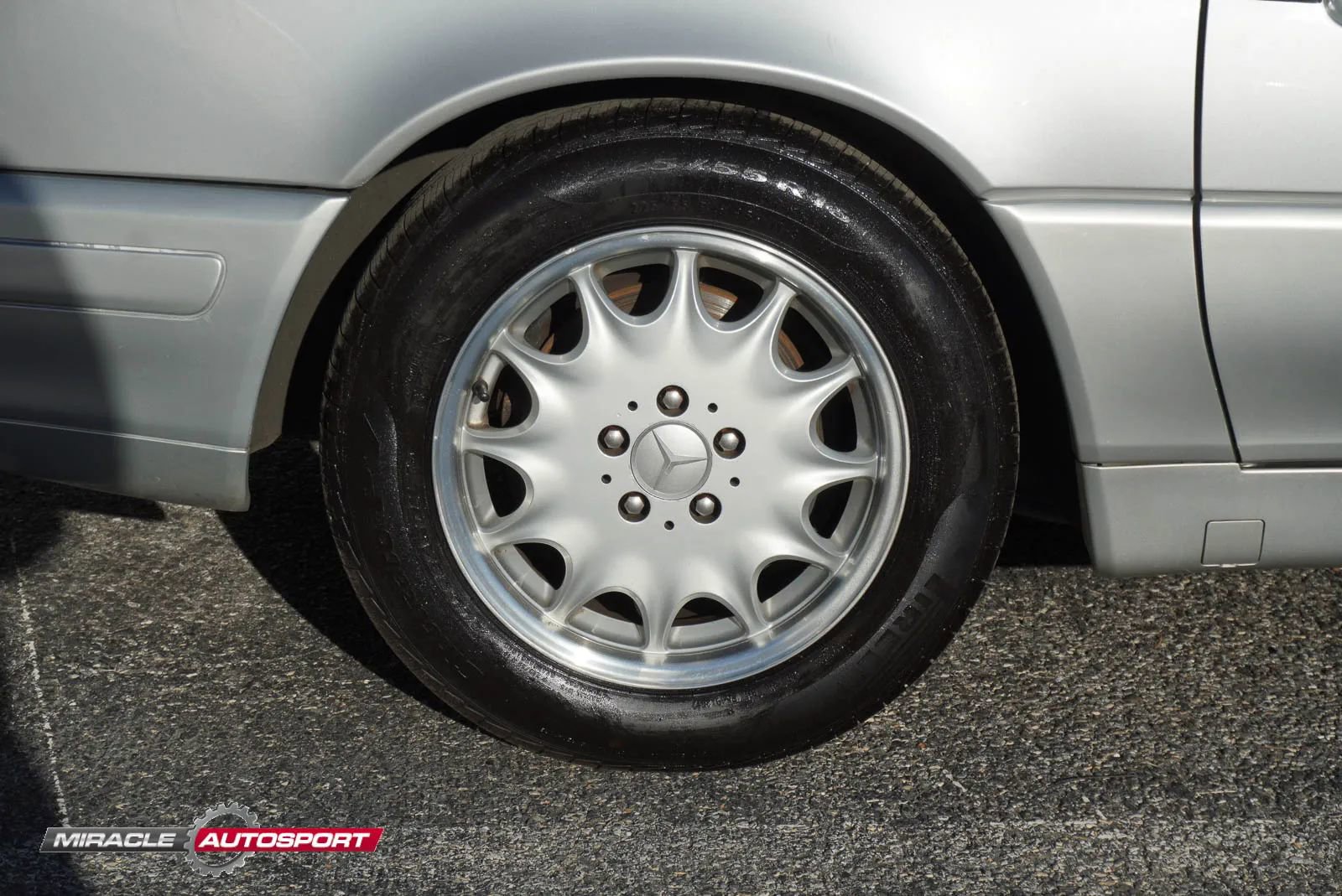 Used 1998 Mercedes-Benz SL 500 image 11