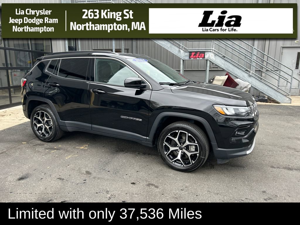 Used 2025 Jeep Compass Limited image 1