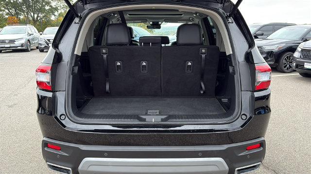 Used 2025 Honda Pilot Touring image 27