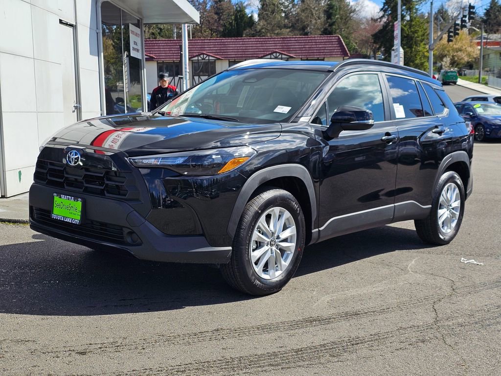 New 2026 Toyota Corolla Cross LE image 3