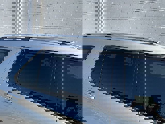 Used 2023 Ford Explorer Limited image 11