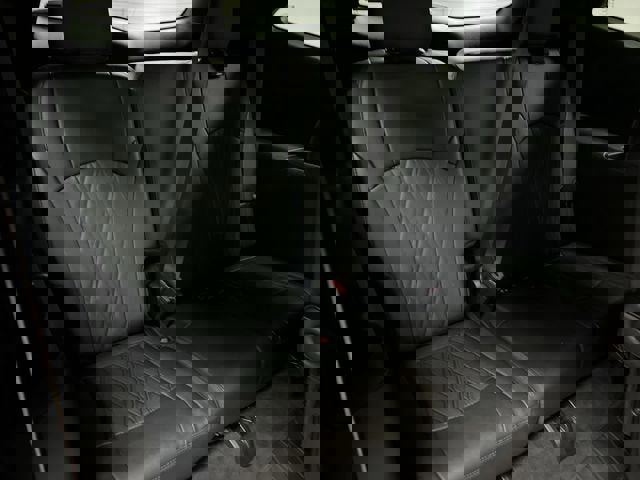 Certified 2024 Buick Enclave Avenir w/ Avenir Technology Package image 28